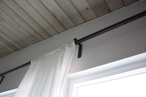 Ikea-curtain-rod