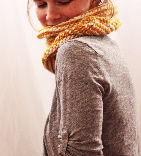 striped knit cowl (click through for video tutorial) striped knit cowl (click through for video tutorial)