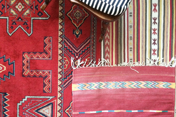 layered bedroom rugs IMG_0382