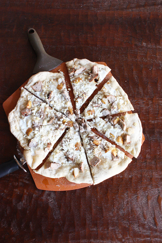 easy grilled pizza IMG_7663