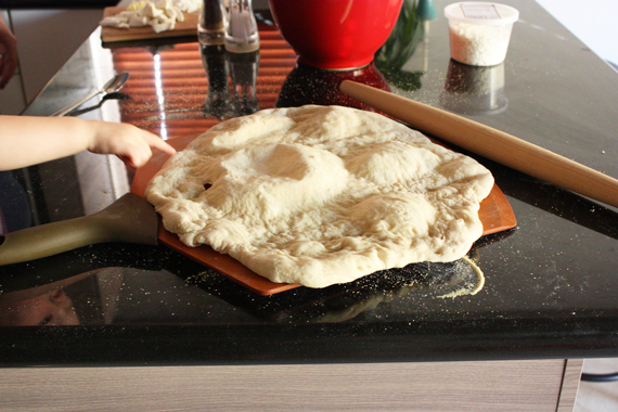 easy grilled pizza IMG_7656