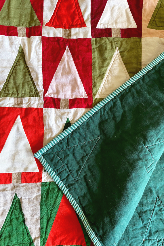 Modern christmas tree quilt